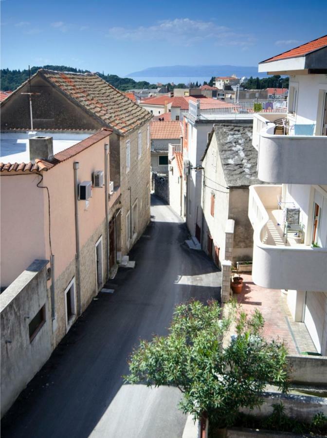 Two-Bedroom Apartment In The Centre Makarska Eksteriør billede